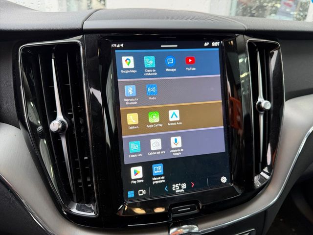 Volvo XC60 T6 Recharge Core