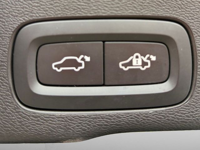 Volvo XC60 T6 Recharge Core