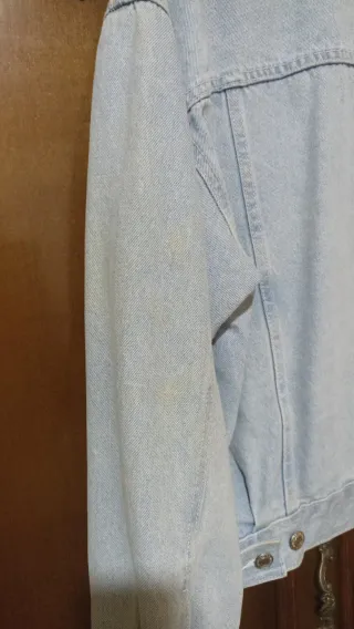 Chaqueta vaquera Bershka azul