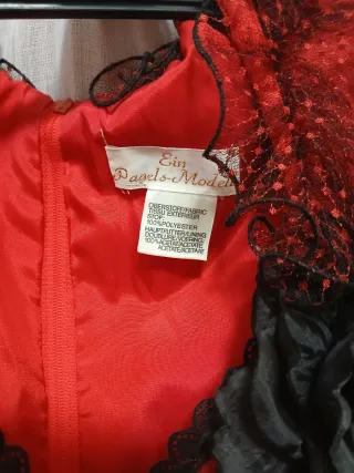 Vestito carnevale rosso e nero