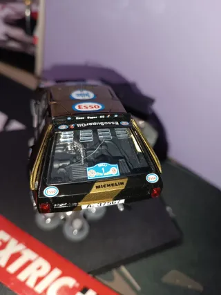 Scalextric Lancia Delta Esso Super Oil