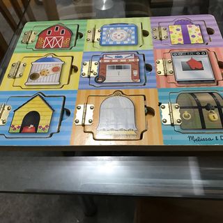 Puzzle de memoria y asociación Melissa & Doug