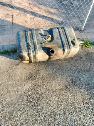 Depósito de combustible camión