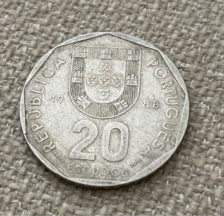 Monedas Portugal Escudos (100, 50, 20, 10)