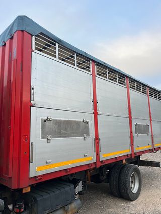 Caja Ganadera Camión de 6,40 de larga solo la caja
