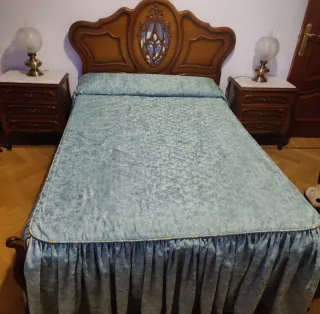 Cama Matrimonio y armario
