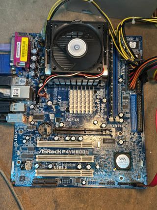 Scheda Madre Asrock P4VM800