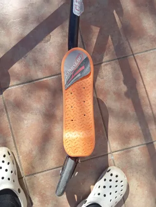 Patinete 3 ruedas tipo Trikke plegable