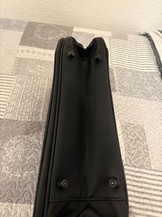 Bolsa Adidas Negra ideal para portatil