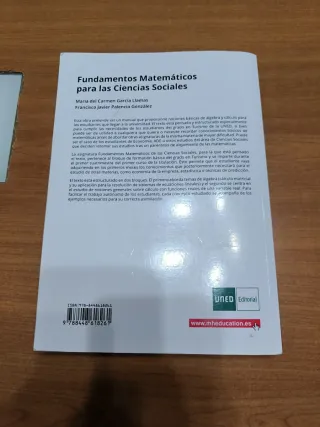Fundamentos matematicos para Ciencias Sociales