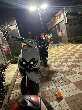 Yamaha Jog RR Scooter Automático