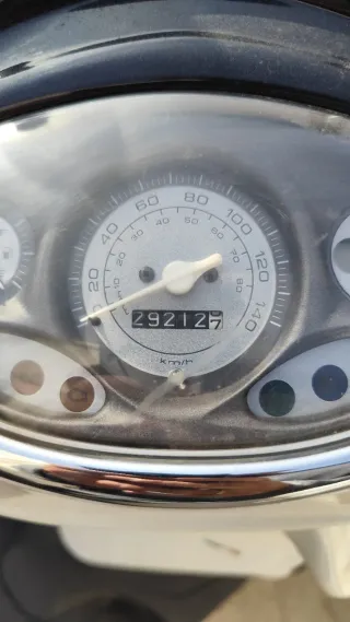 Piaggio Fly 125 Blanca