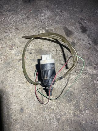 Bomba Limpiaparabrisas Terrano