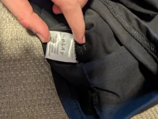 Camiseta Comme des Garçons PLAY Corazón Camuflaje