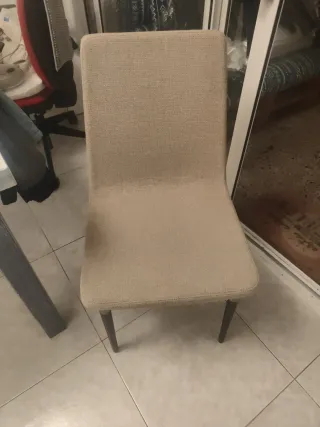 Silla de comedor Ikea beige