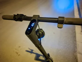 Patinete Eléctrico Xiaomi 4 Ultra Con su cargador