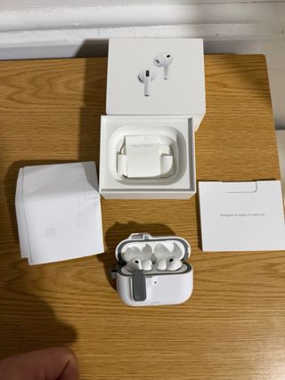 Airpods 3 Pro nuevos practicamente sin usos