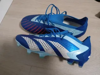 Botas de fútbol Adidas Predator azules