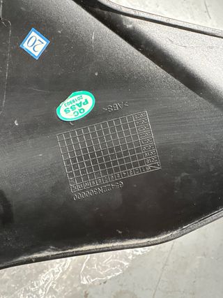 Carenado Benelli TRK 251 Delantero Derecho