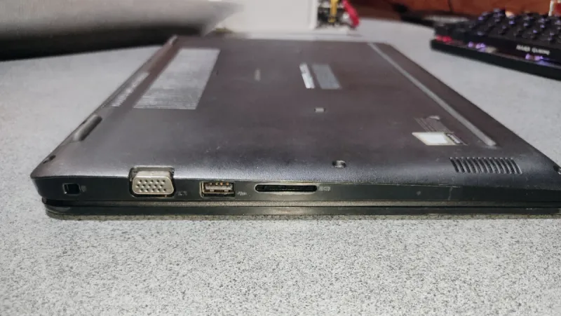Dell Latitude 3400 8GB DDR4 SSD afbeelding 2