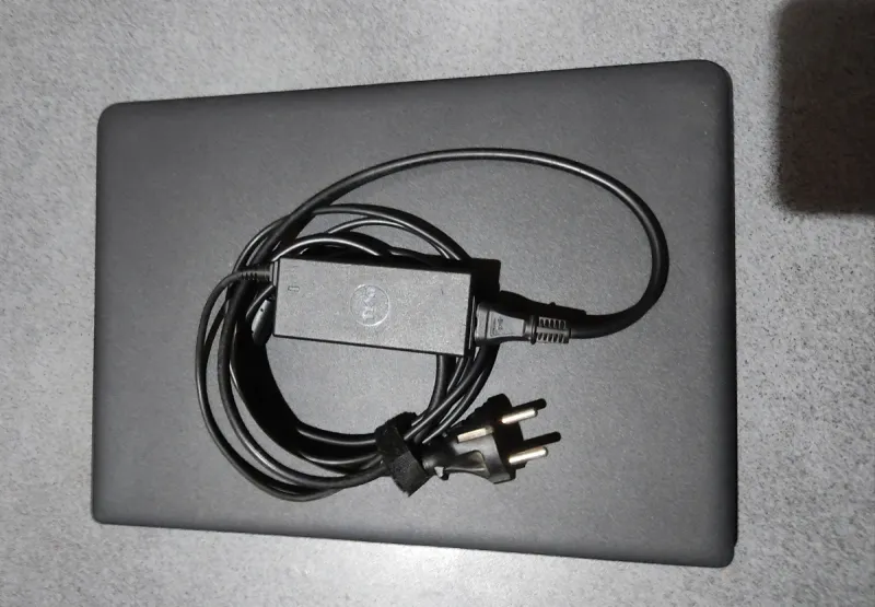Dell Latitude 3400 8GB DDR4 SSD afbeelding 3