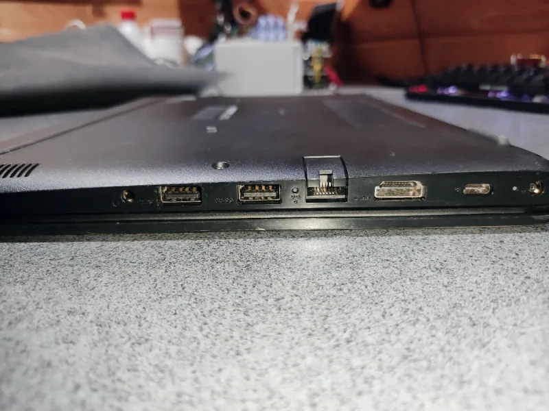 Dell Latitude 3400 8GB DDR4 SSD afbeelding 7