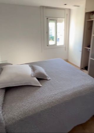 Cama matrimonial con colchón