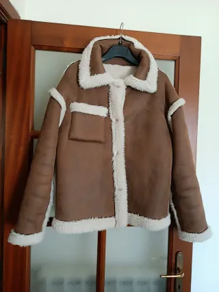 Montone ecologico marrone e panna