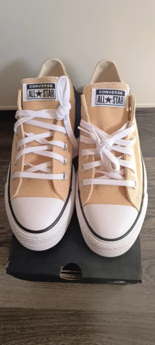 Converse Beige Plataforma