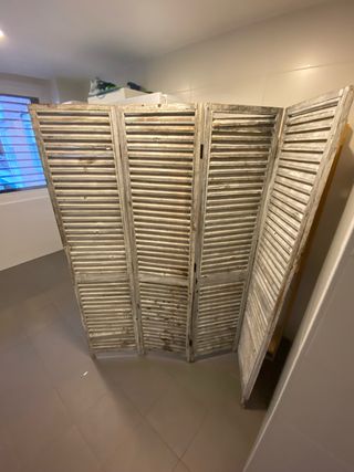 Biombo de madera rústico