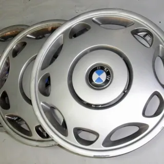 Llantas BMW E36 con tapacubos originales(Set de 4)