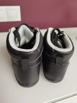 Botines calzado respetuoso negro