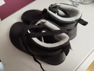 Botines calzado respetuoso negro