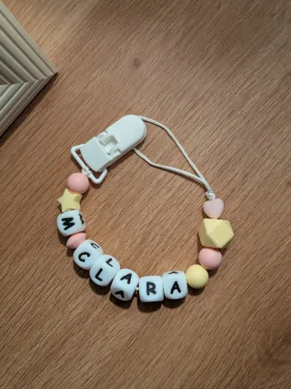 Prende chuchas personalizado com nome