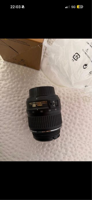 Objetivo Nikon AF-S DX Zoom-Nikkor 18-55mm