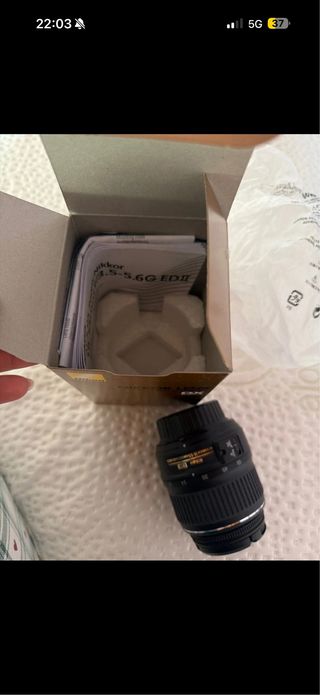 Objetivo Nikon AF-S DX Zoom-Nikkor 18-55mm