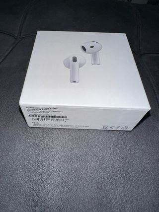 Airpods 4 con Cancelación de Ruido