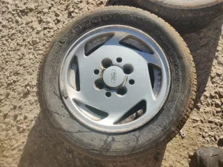 2 llantas Ford fiesta xr2i