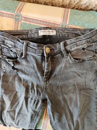 Pantalón vaquero Tally Weijl Ripped Talla M