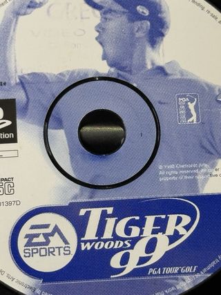 Tiger Woods 99 PGA Tour Golf PS1