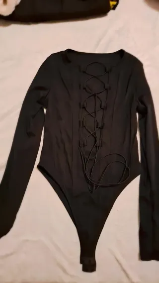 Body nero con laccio taglia unica