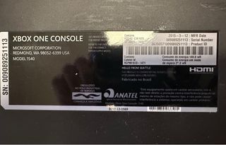 Xbox One con Kinect y 2 mandos