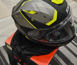 Casco modular SMK Helmets nero grigio giallo