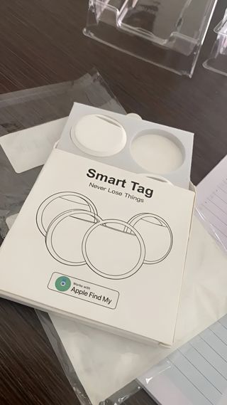 Set 4 AirTag Kit Bianco Compatibile Apple Iphone