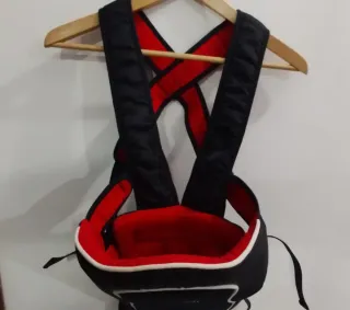 Mochila Portabebés Fashion Baby Azul Marino y Rojo