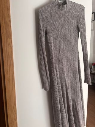 Vestido largo de punto gris