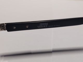 Occhiali da sole Gianni Versace ovali