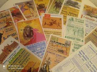 Lote de mas de 300 carteles taurinos