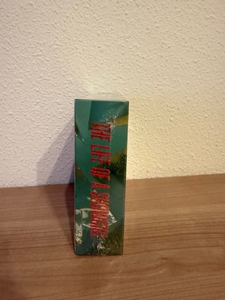 CD The Life of a Showgirl Sweat & Vanilla Perfume.