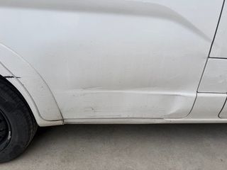 Nissan e-NV200 2018 electrics